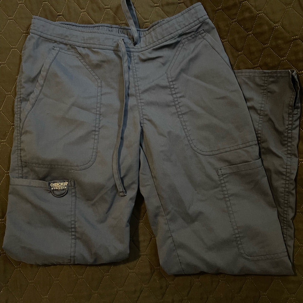 Scrub pants